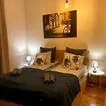 Апартаменты Real Hostel *