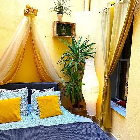Real Hostel Lägenhet *