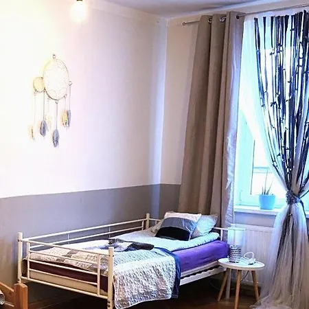 Real Hostel *