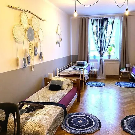 דירה Real Hostel *