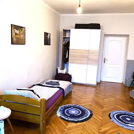 Apartament Lares And Penates Kraków